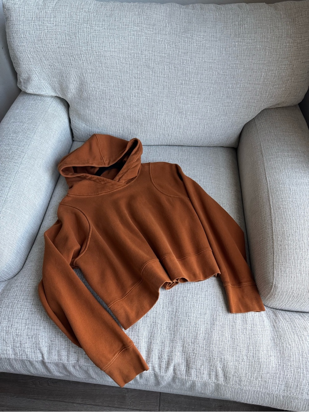 Lululemon Loungeful Cropped Hoodie size 10